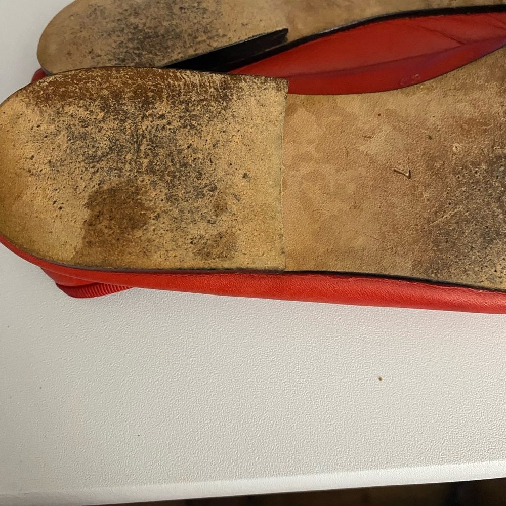 Gallery Lafayette Vintage Red and Black Spectator Flats.  Made in France Size 7 - Picture 6 of 7